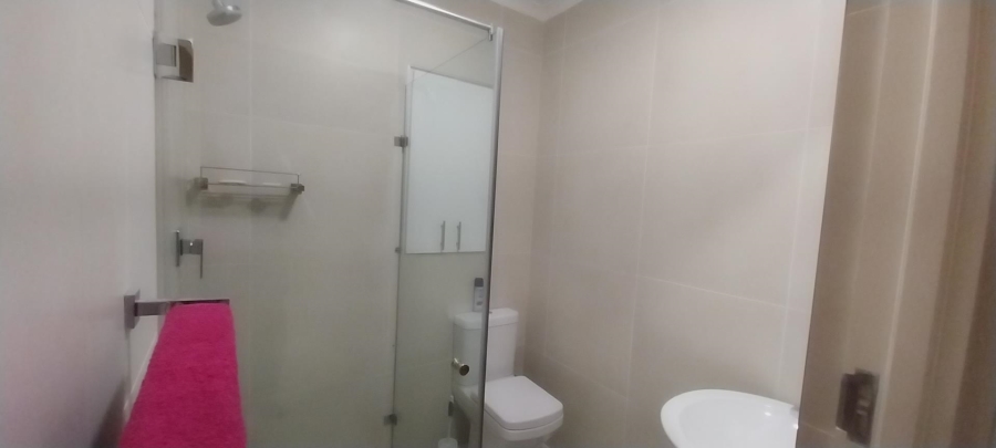 To Let 1 Bedroom Property for Rent in Welgevonden Estate Western Cape